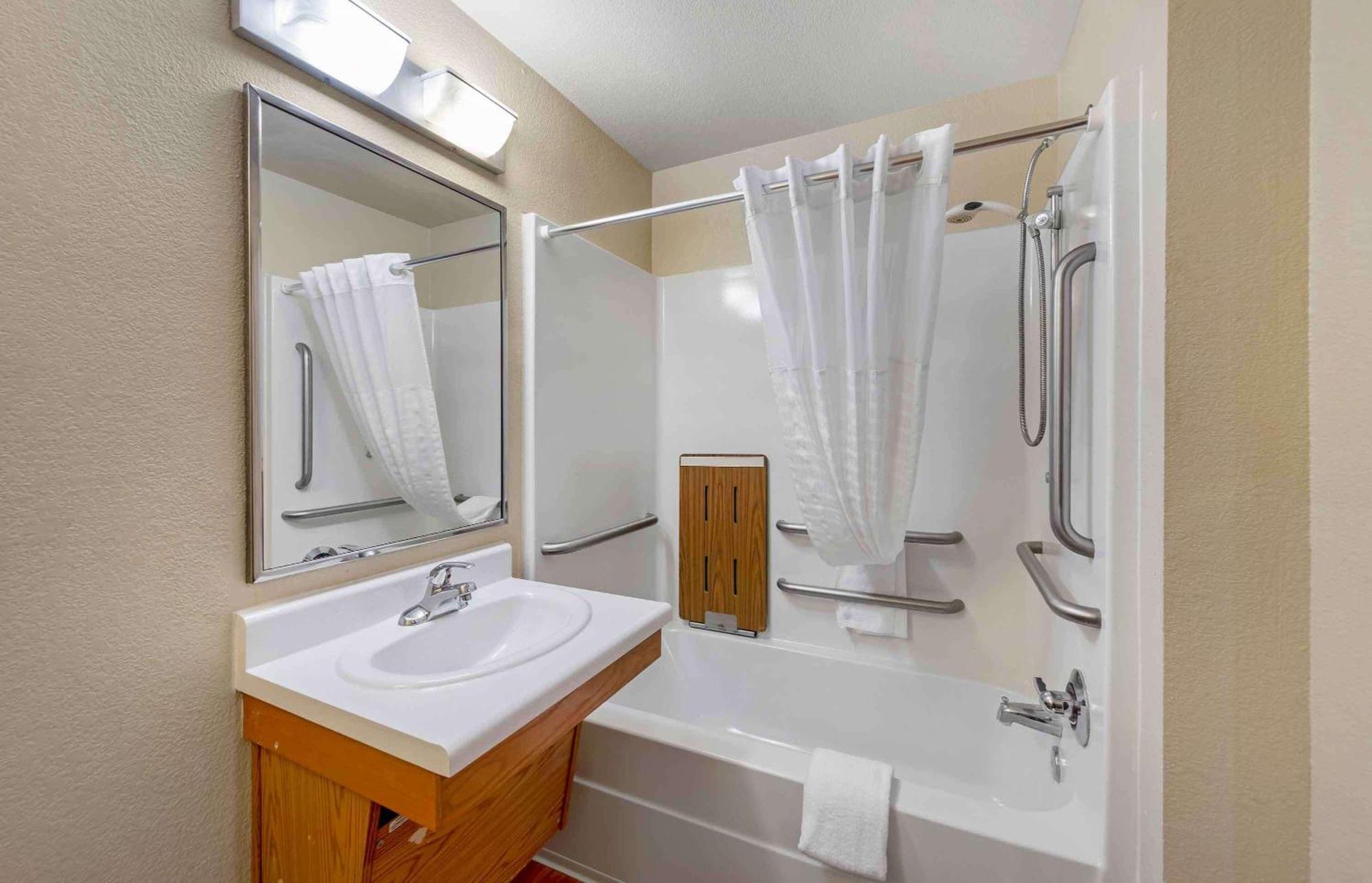 Extended Stay America Select Suites - Indianapolis - Greenwood Esterno foto
